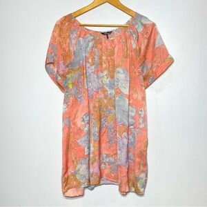Daisy Fuentes Blouse Womens 1X Apricot Floral Short Sleeve Round Neck Flowy Top